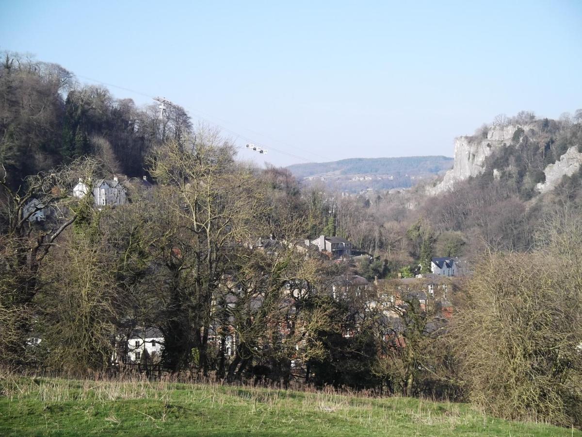Hall Dale View Near Matlock & Peak District 외부 사진